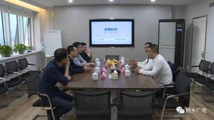 政府当‘中介’，推荐企业优质教育咨询服务